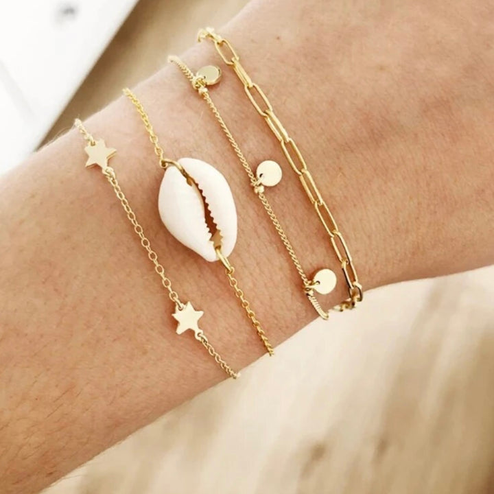 Mini Paperclip Chain Bracelet | Gold