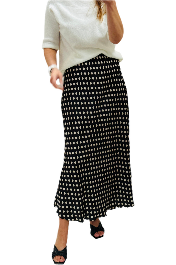 *** PRE ORDER *** Sarah Polka Dot Skirt (Black or Chocolate)