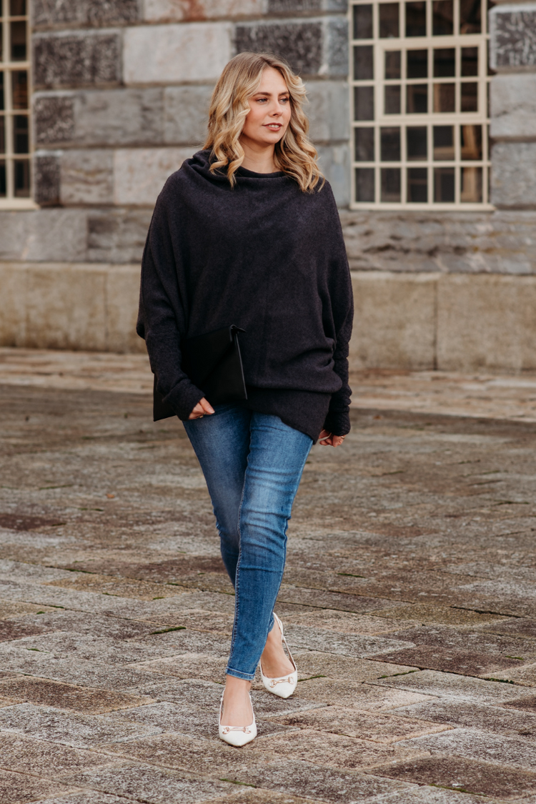 Maisie Asymmetric Wool Free Jumper