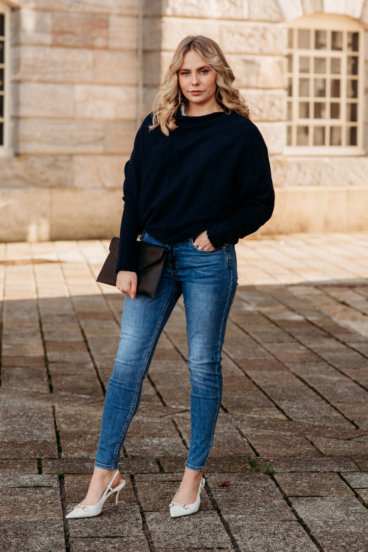 Maisie Asymmetric Wool Free Jumper