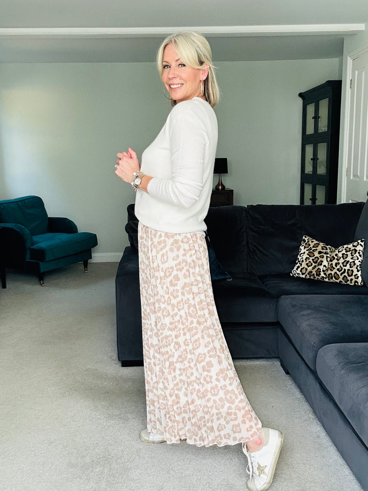 Pleated Summer Leo Maxi Skirt