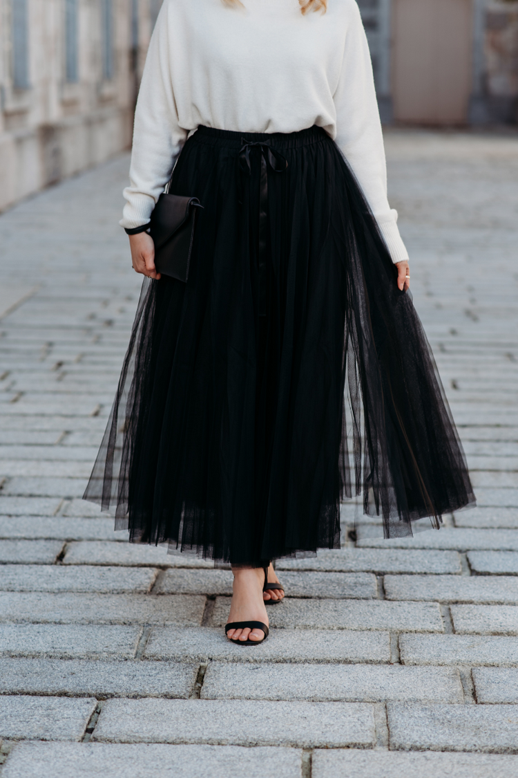 *** PRE ORDER *** Grace Tulle Skirt | Black