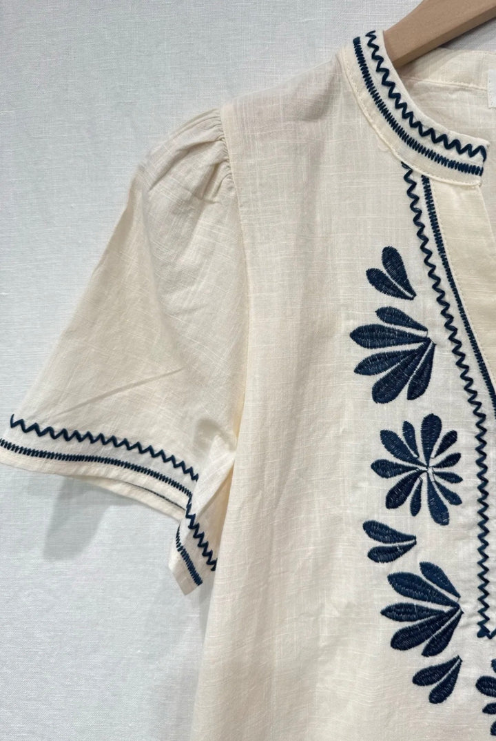 Arti Embroidered Short Sleeve Blouse