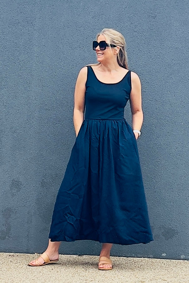 Neve Dress