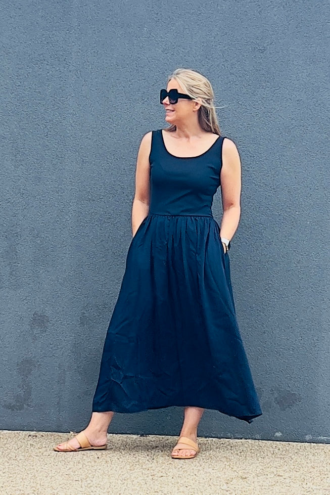 Neve Dress