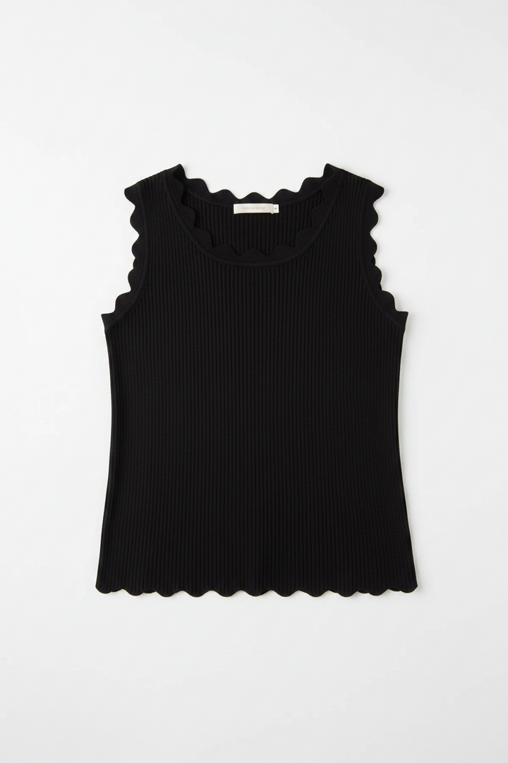 Paloma Scallop Top