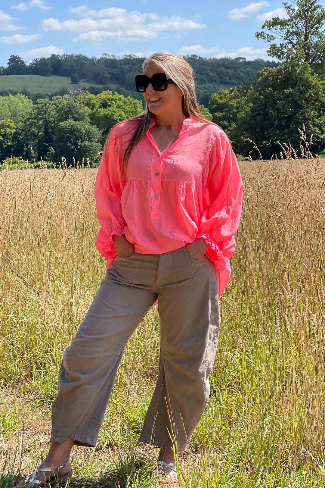 Hayley HorseShoe Cropped Jeans