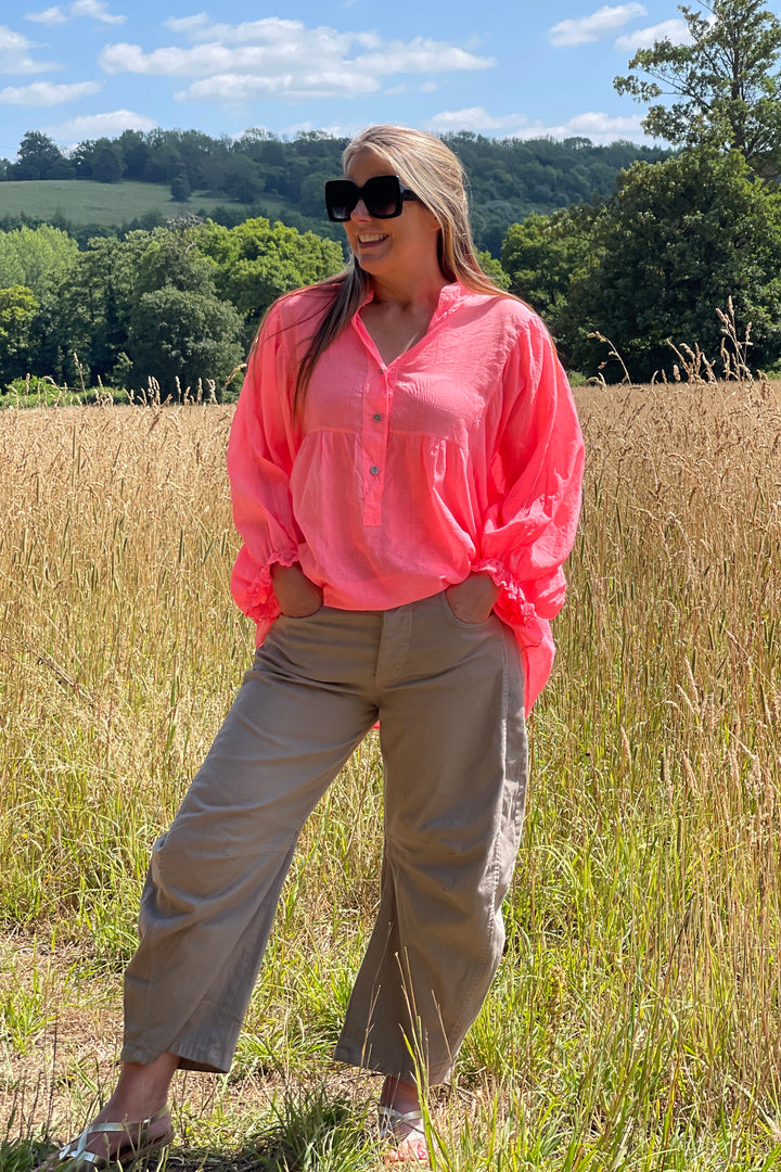 Hayley HorseShoe Cropped Jeans
