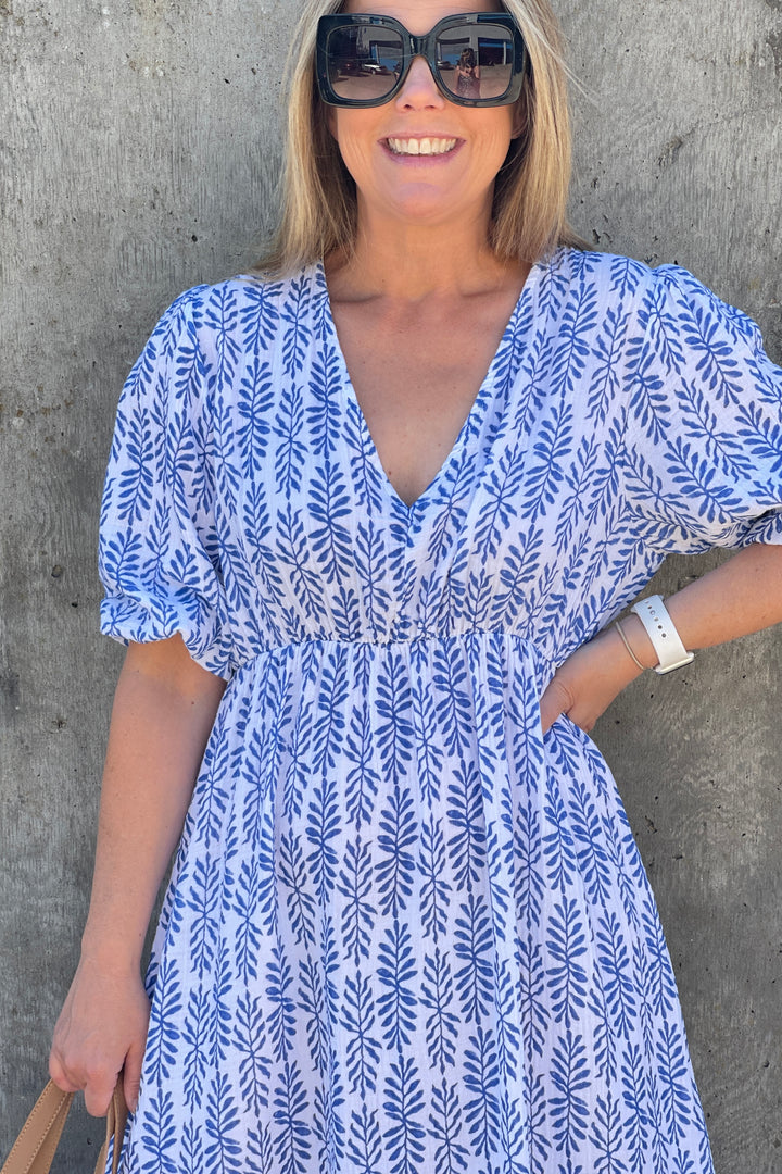 Beth Cheesecloth Cotton Dress | Blue x White Floral Print