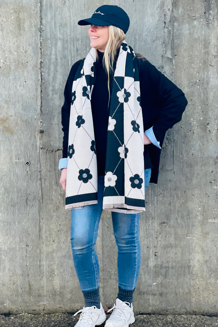 Flora Scarf | Black x Cream