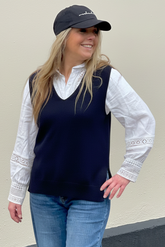 Quinn Sleeveless Knitted V Neck Vest