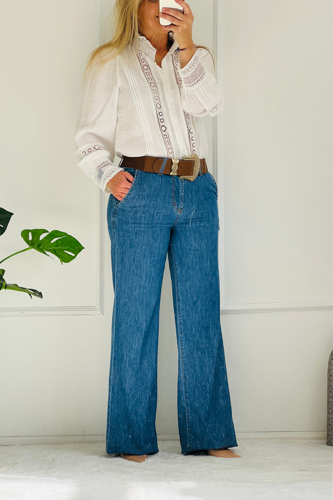 Taylor Wide Leg Jeans | Mid Denim