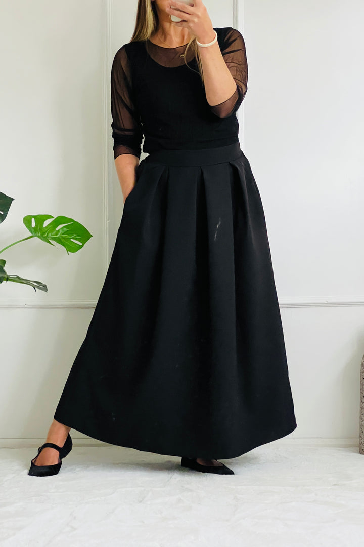 Briony Box Pleat Maxi Skirt | Black