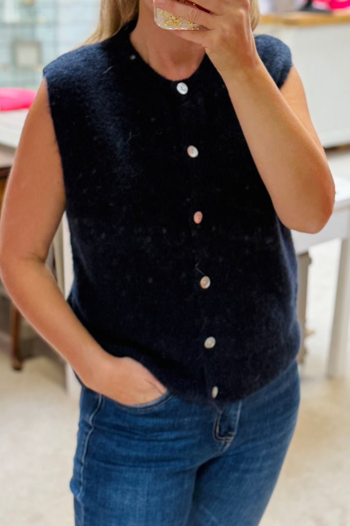 Isla Alpaca Sleeveless Waistcoat Cardigan