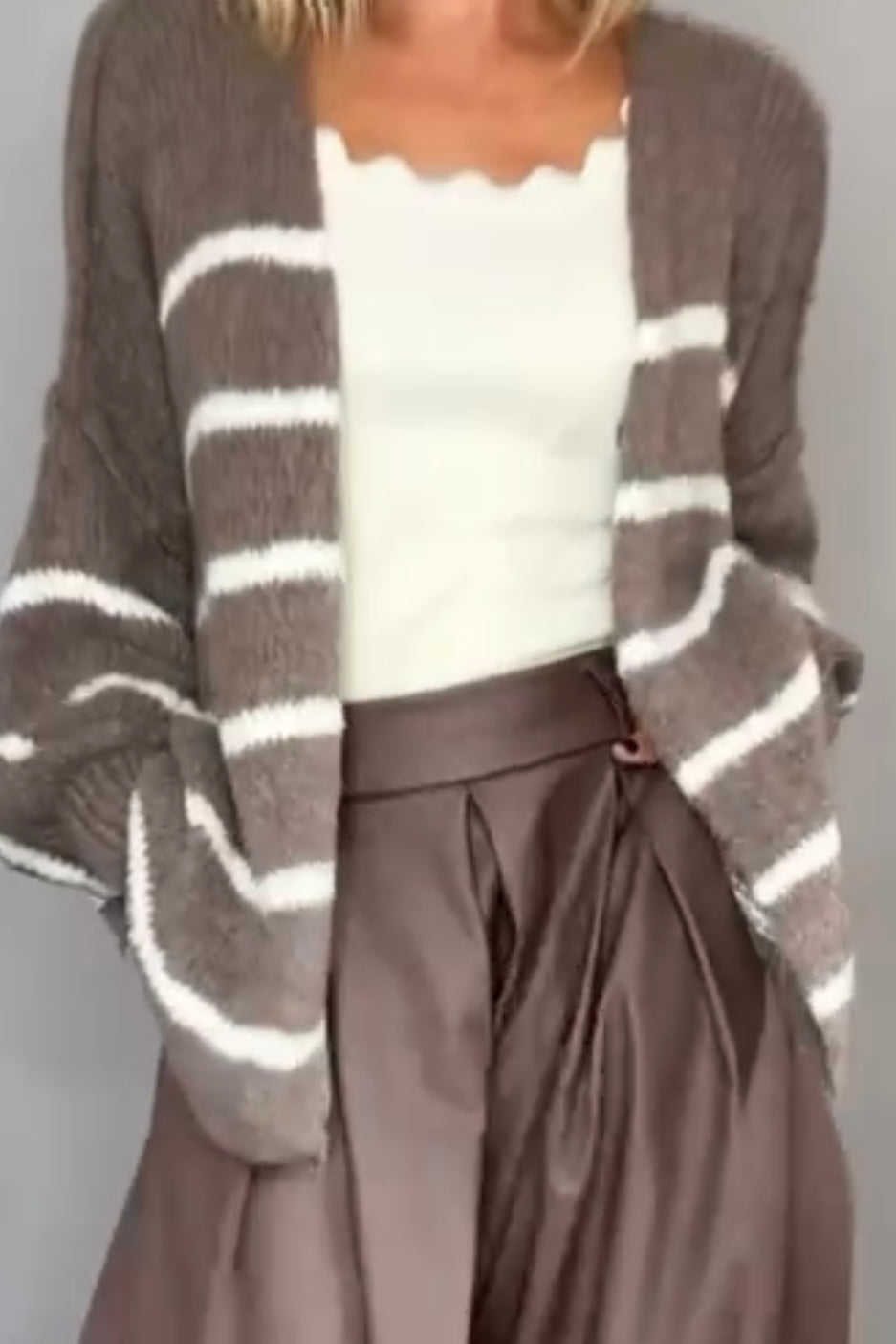 Sophia Cardigan (Brown or Black)