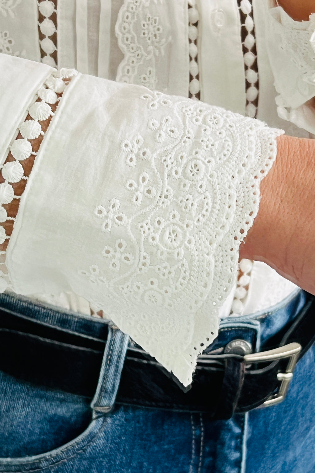 **PRE ORDER** Esmee Blouse | White