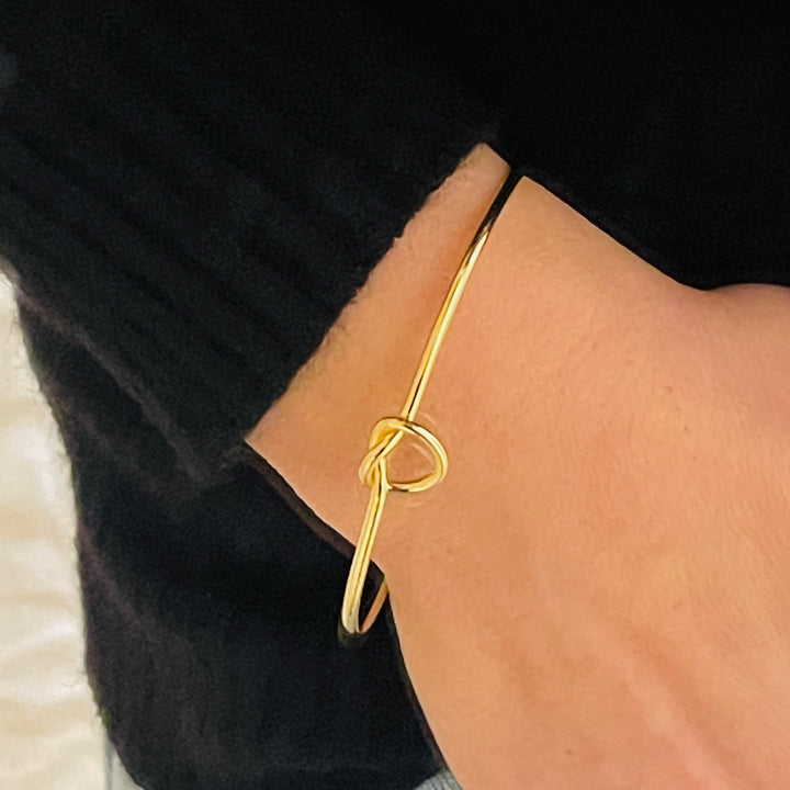 Knot Stainless Steel Bangle | Gold