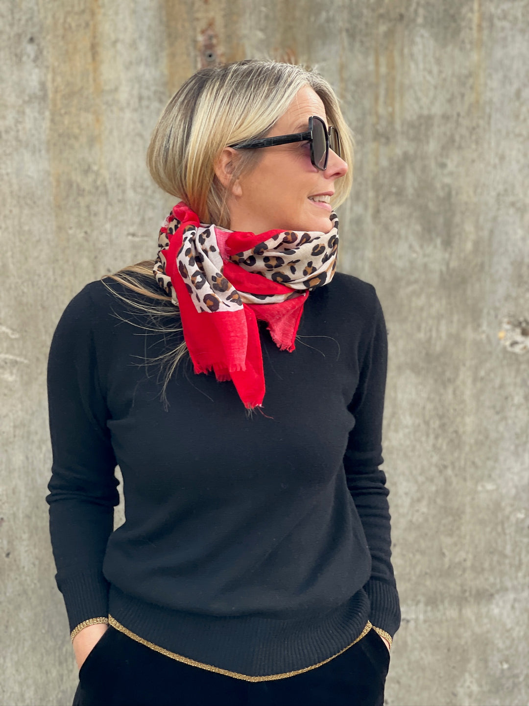 Leo Print Bright Border Scarf | Red