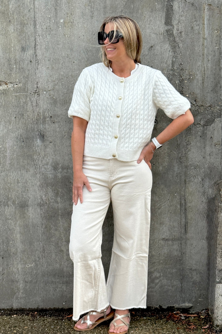 Cropped Straight Leg Jeans