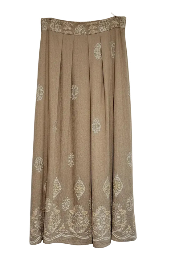 Darcy Paisley Embroidierd Maxi Skirt (Sand)