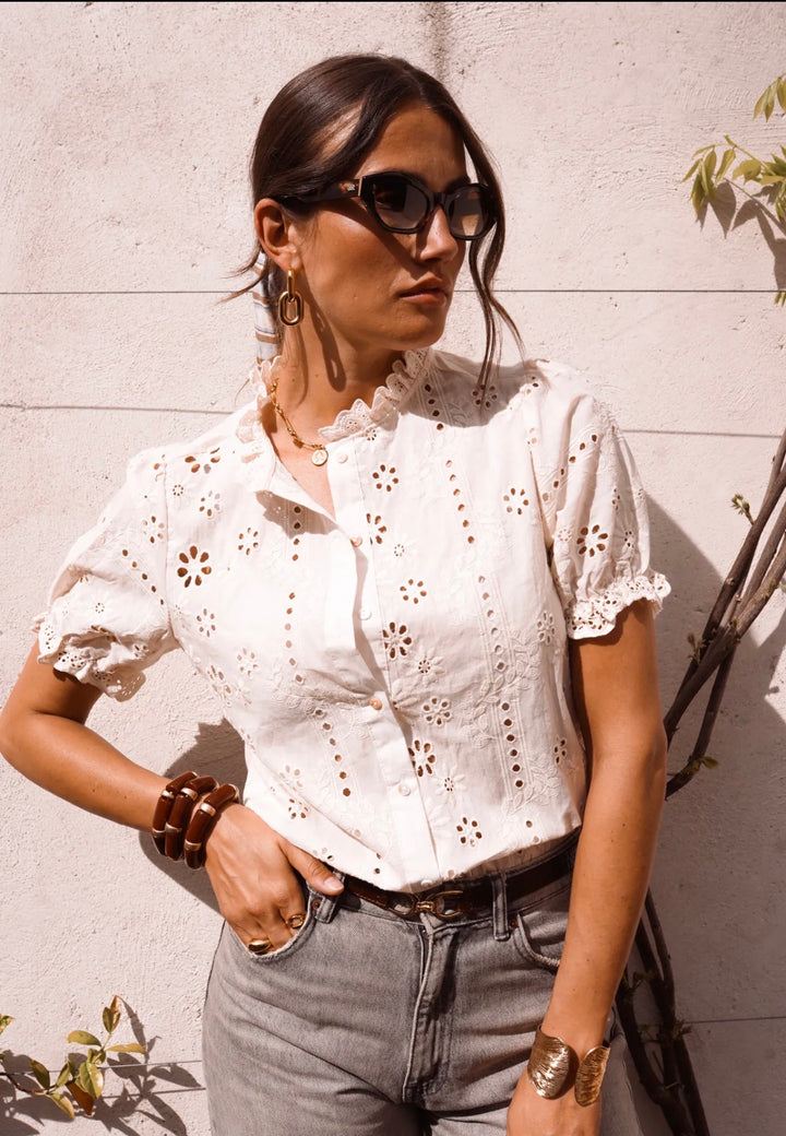 Faye Broderie Blouse (Cream)