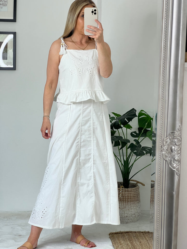 Eva Embroidered Skirt