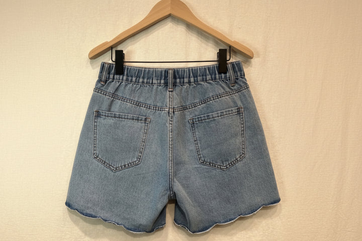 Agi Scalloped Hem Denim Shorts