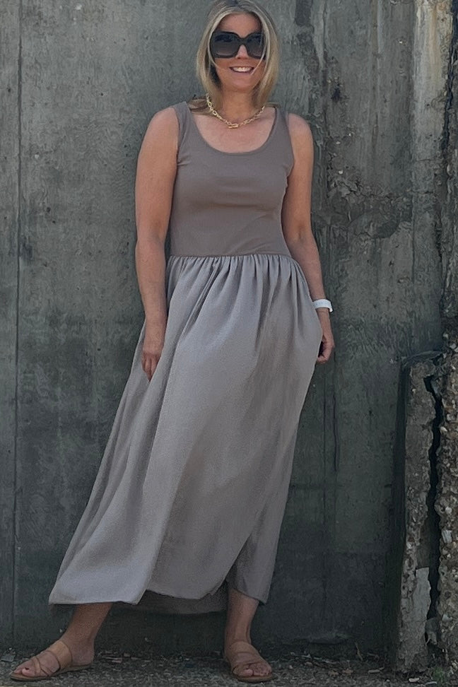 Neve Dress