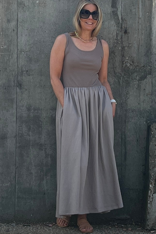 Neve Dress