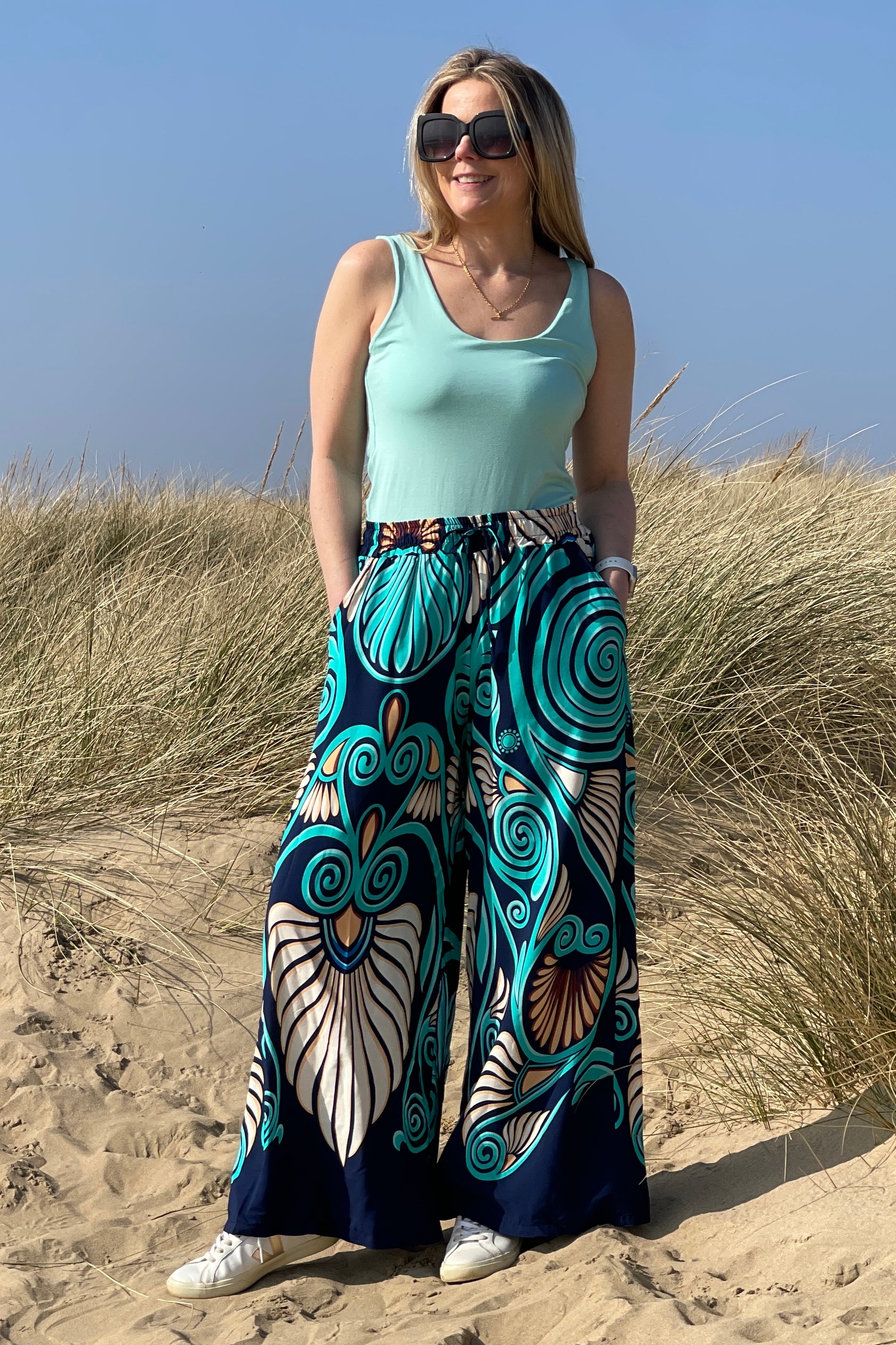 Casey Scoop Vest Top