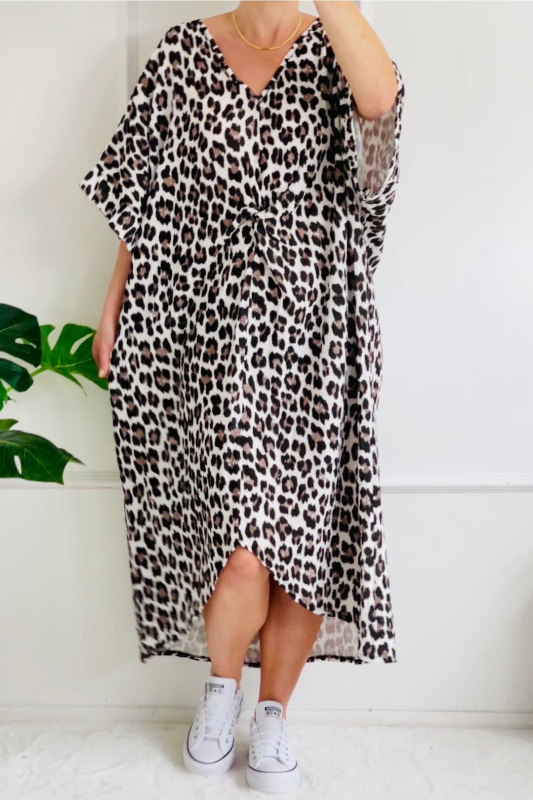 Brittany Knot Dress | Leo Print