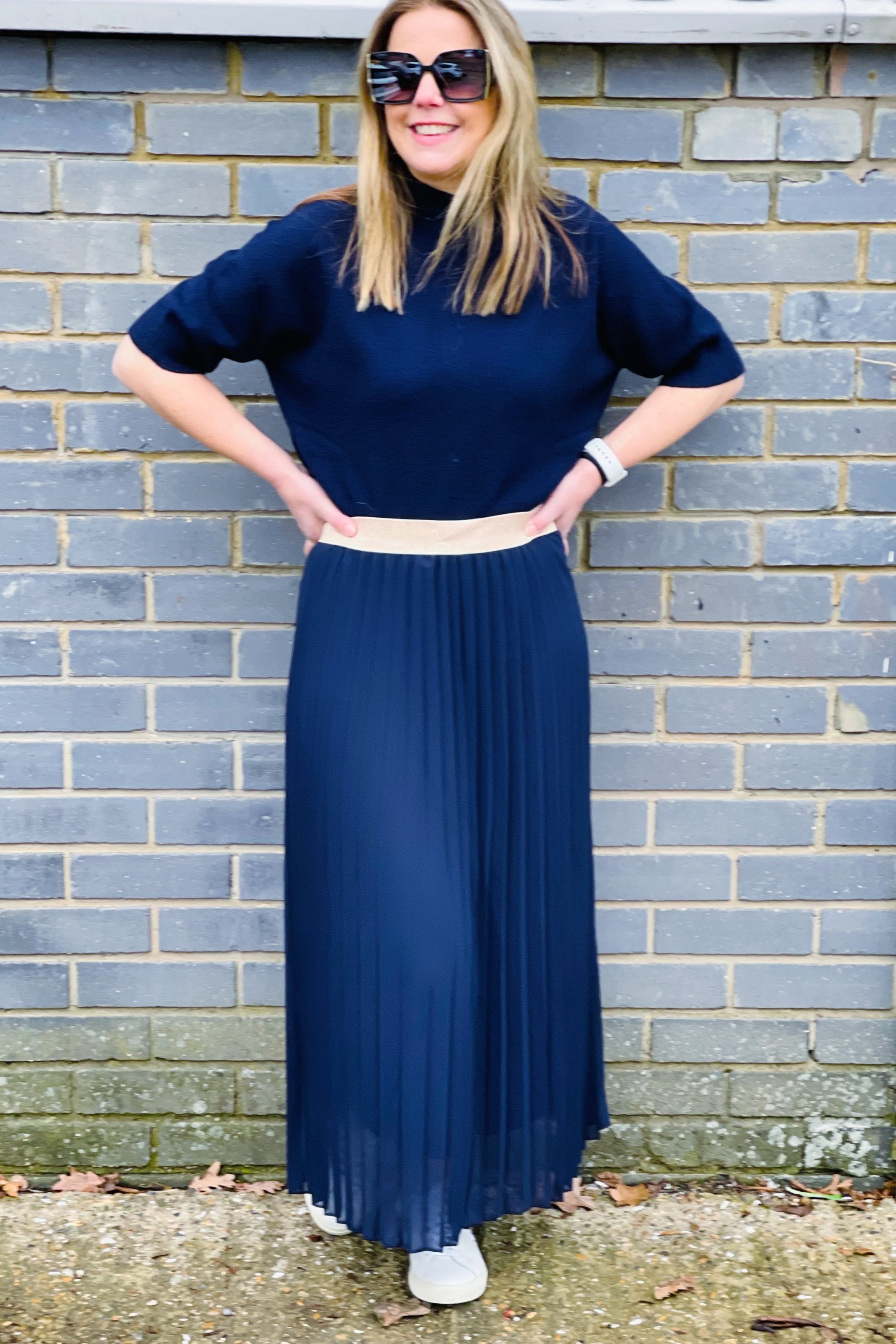 Long navy clearance pleated maxi skirt