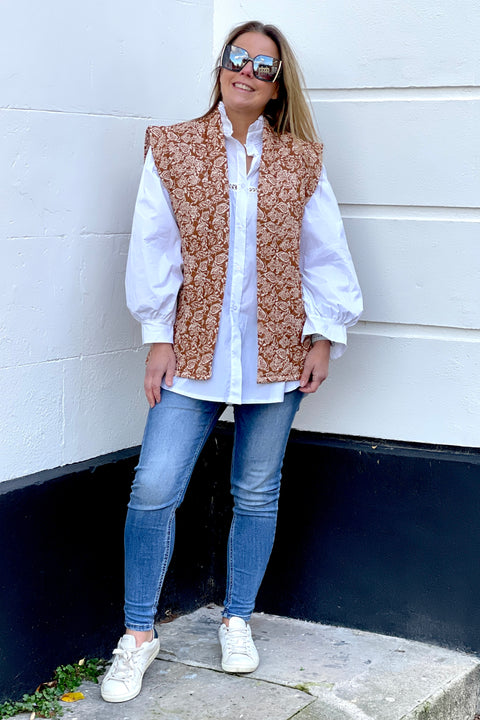 Nicole Quilted Gilet | Toffee