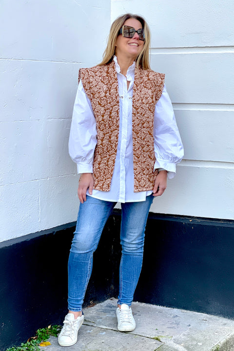 Nicole Quilted Gilet | Toffee