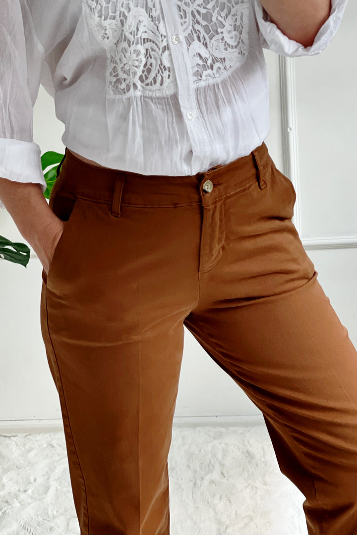 Lydia Chino Trousers | Tobacco