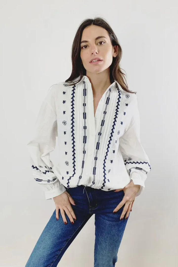 Annecy Blouse | Off White x Navy