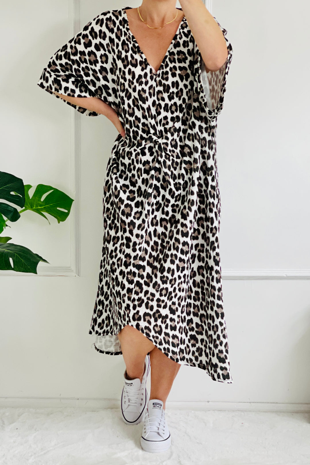 Brittany Knot Dress | Leo Print
