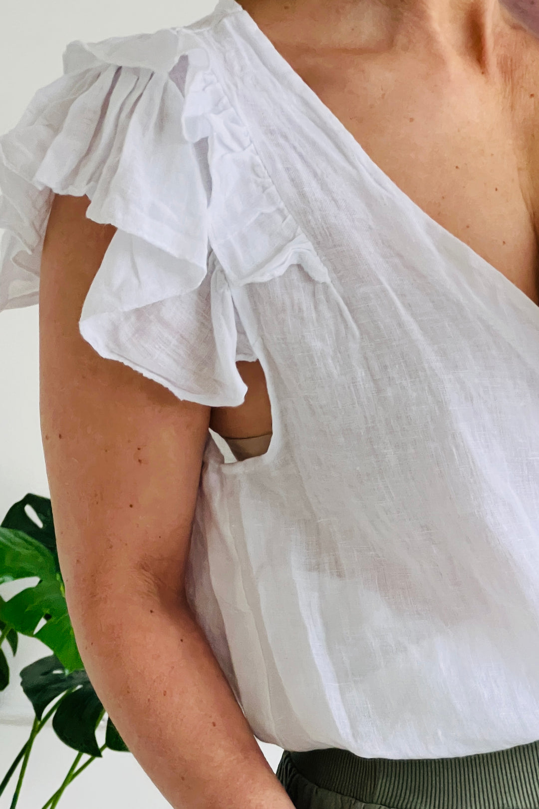 Francesca Linen Top Blouse | White