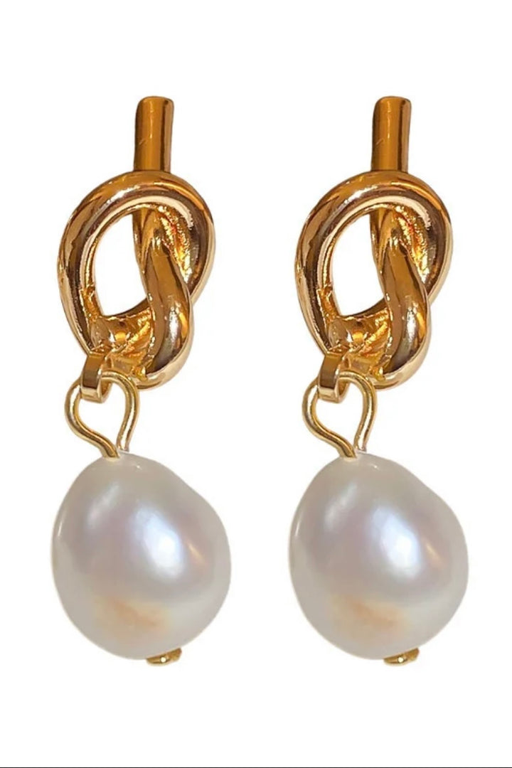 Knot Pearl Earrings