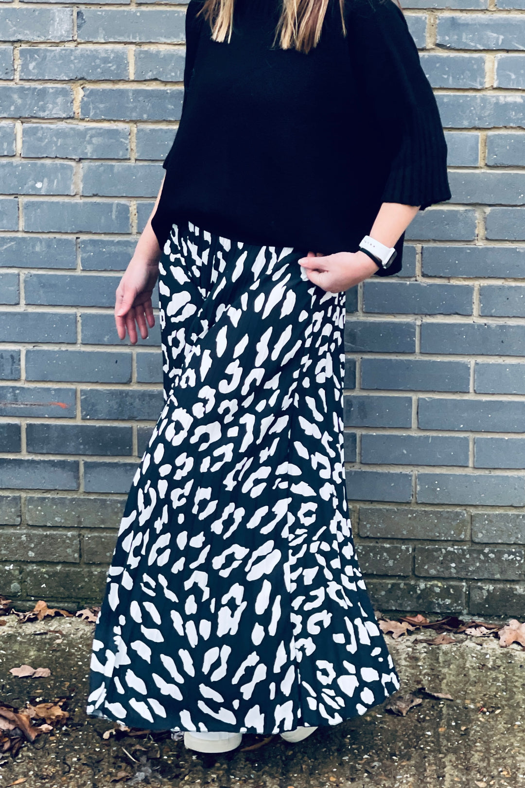 Anya Pleated Leopard Maxi Skirt | Black x White
