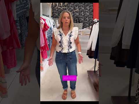 Leanne Embroidered Blouse (Navy x Cream)