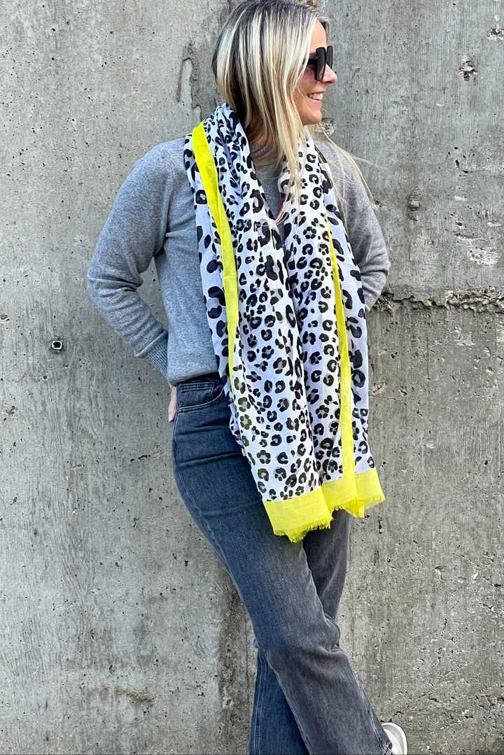 Leopard Print Bright Border Scarf – Yellow
