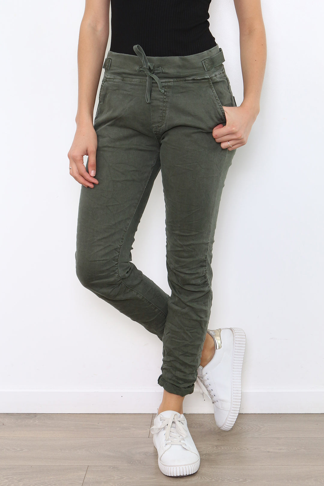 Naya Jogger Jeans | Khaki