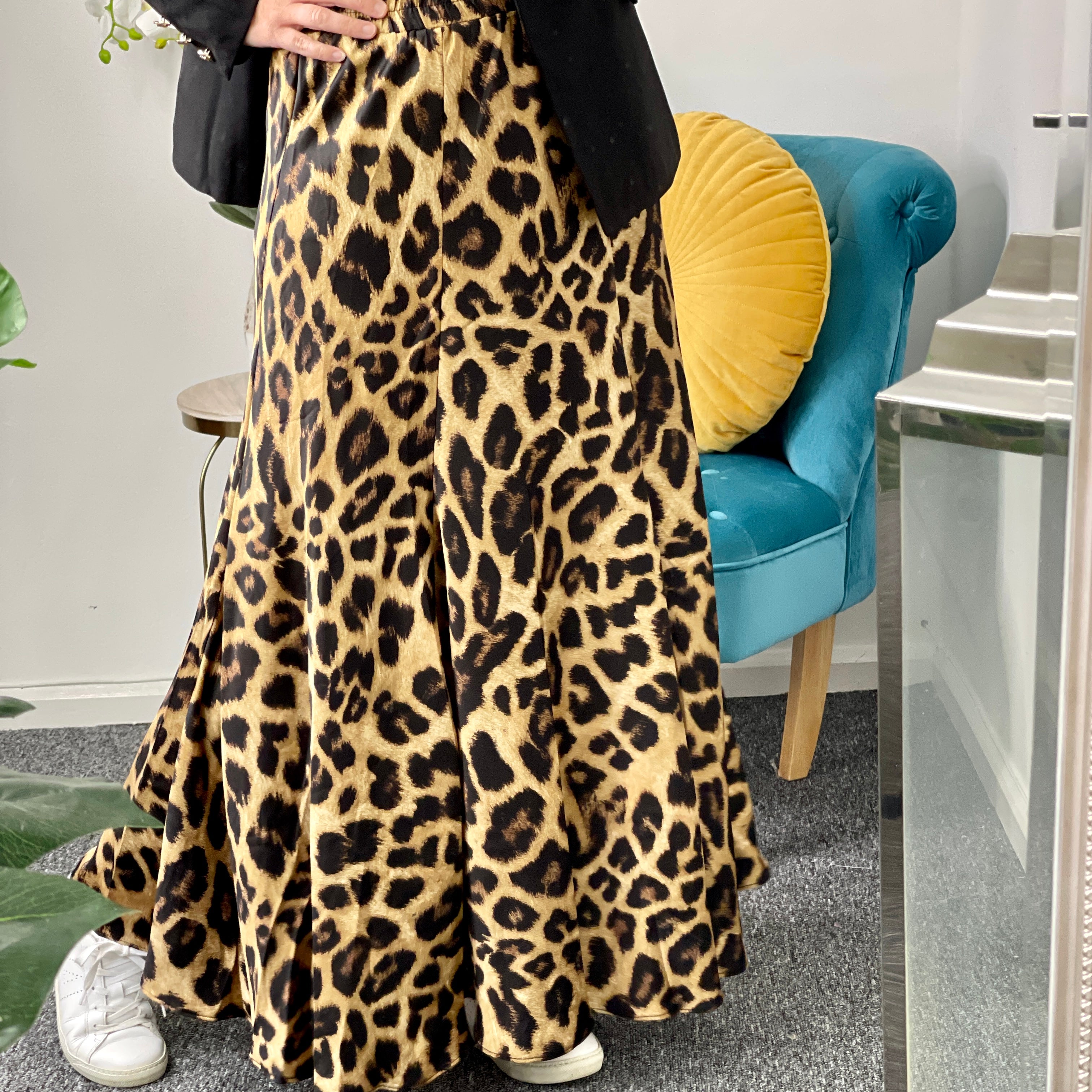 Liv Leopard Maxi Skirt Classic Leo south of the river