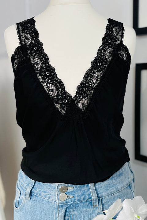 Lace Trim Cami | Black.