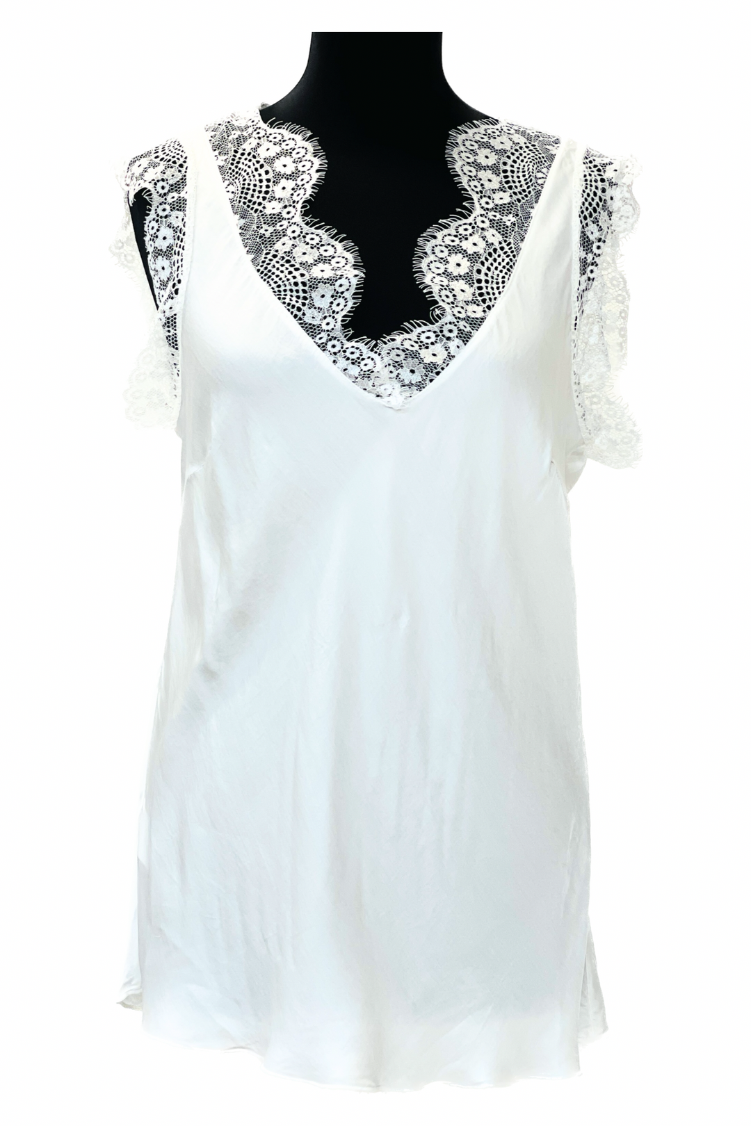WHITE House Black Market Lace Camisole in 2023  Lace camisole, White house  black market, Royal blue lace
