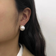 Statement Pearl Earrings | Gold