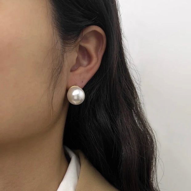 Statement Pearl Earrings | Gold
