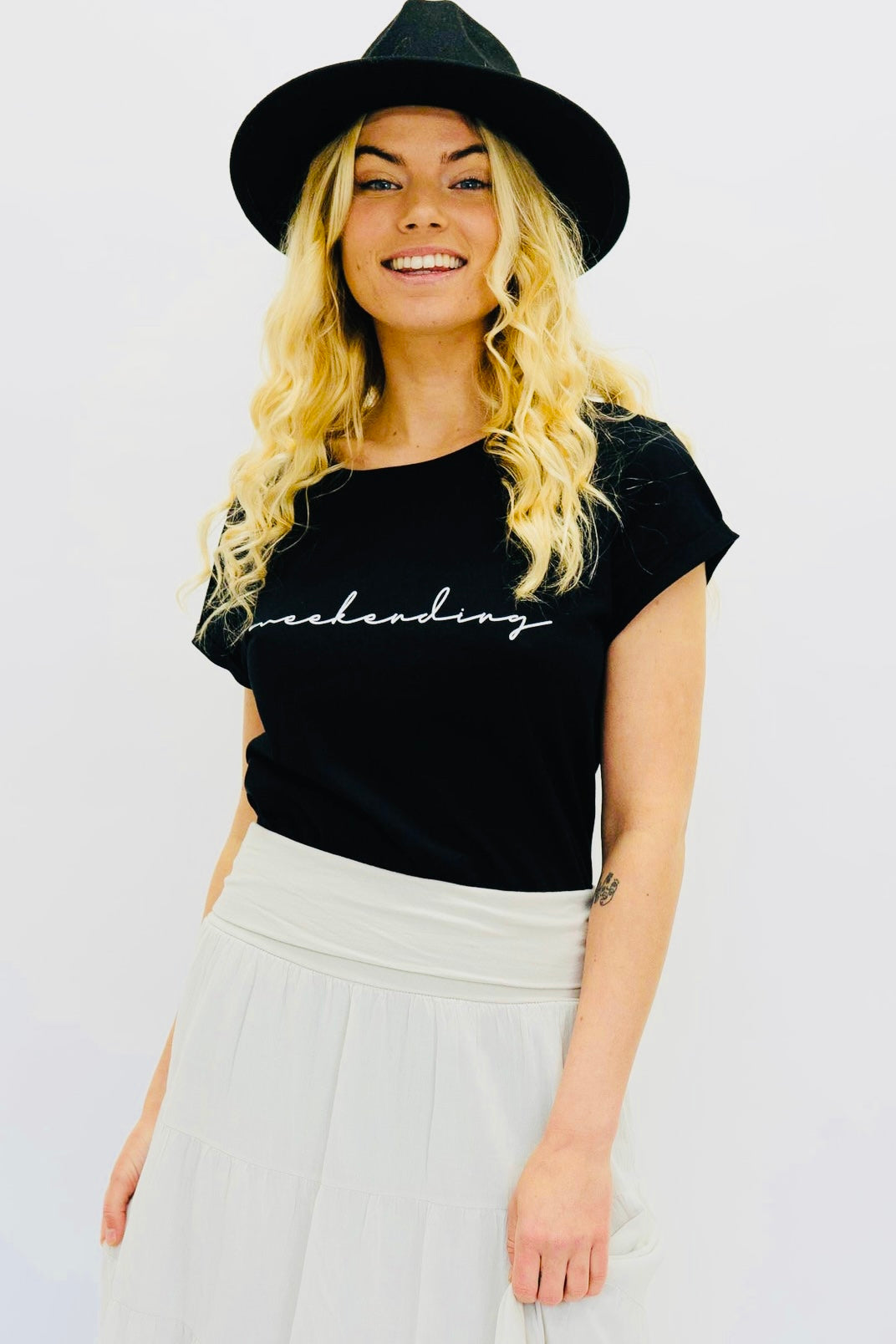 Weekending Organic Cotton T Shirt (Black)