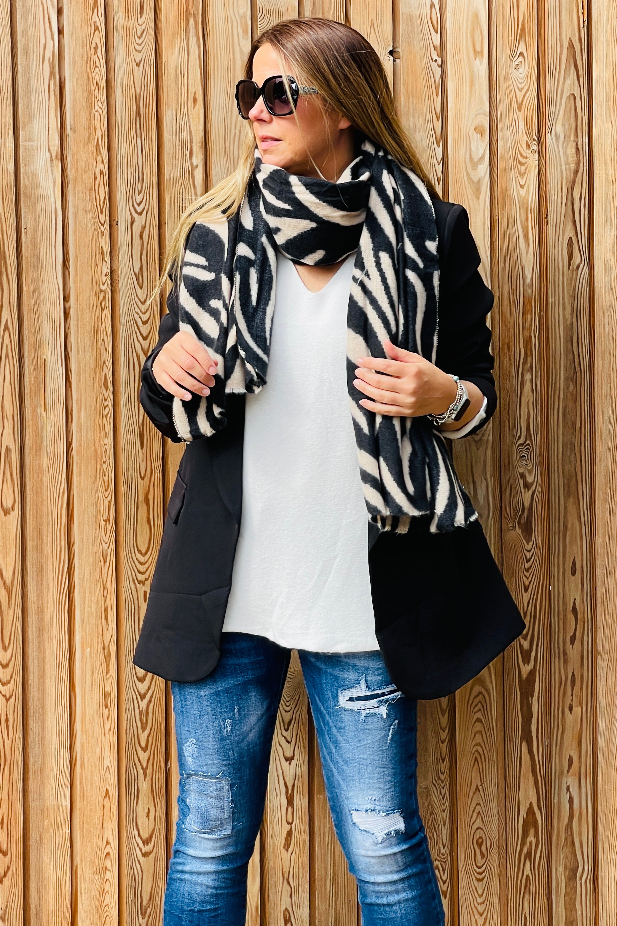 Zebra Scarf | Black